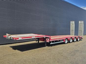 MAX trailer N/A F-S44 / STEERING AXLE - LIFT AXLE / HYDR RAMP